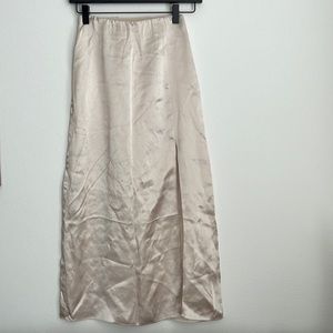 Aritzia Babaton Slip Skirt - 00